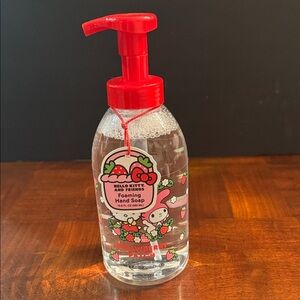 Hello Kitty and My Melody Foaming Hand Soap Dispenser New